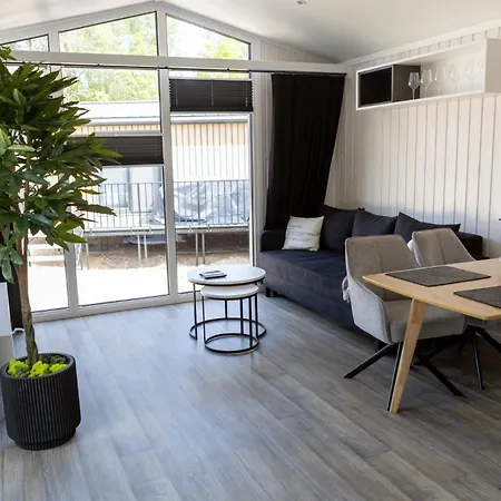 Mobile Homes Polen - Jersleber & Erlebnisresort 펜션