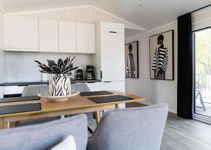 Mobile Homes Polen - Jersleber & Erlebnisresort Nyaraló *